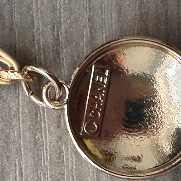 Chanel Zipper Pull bundle of 2 - Picture 2 of 4